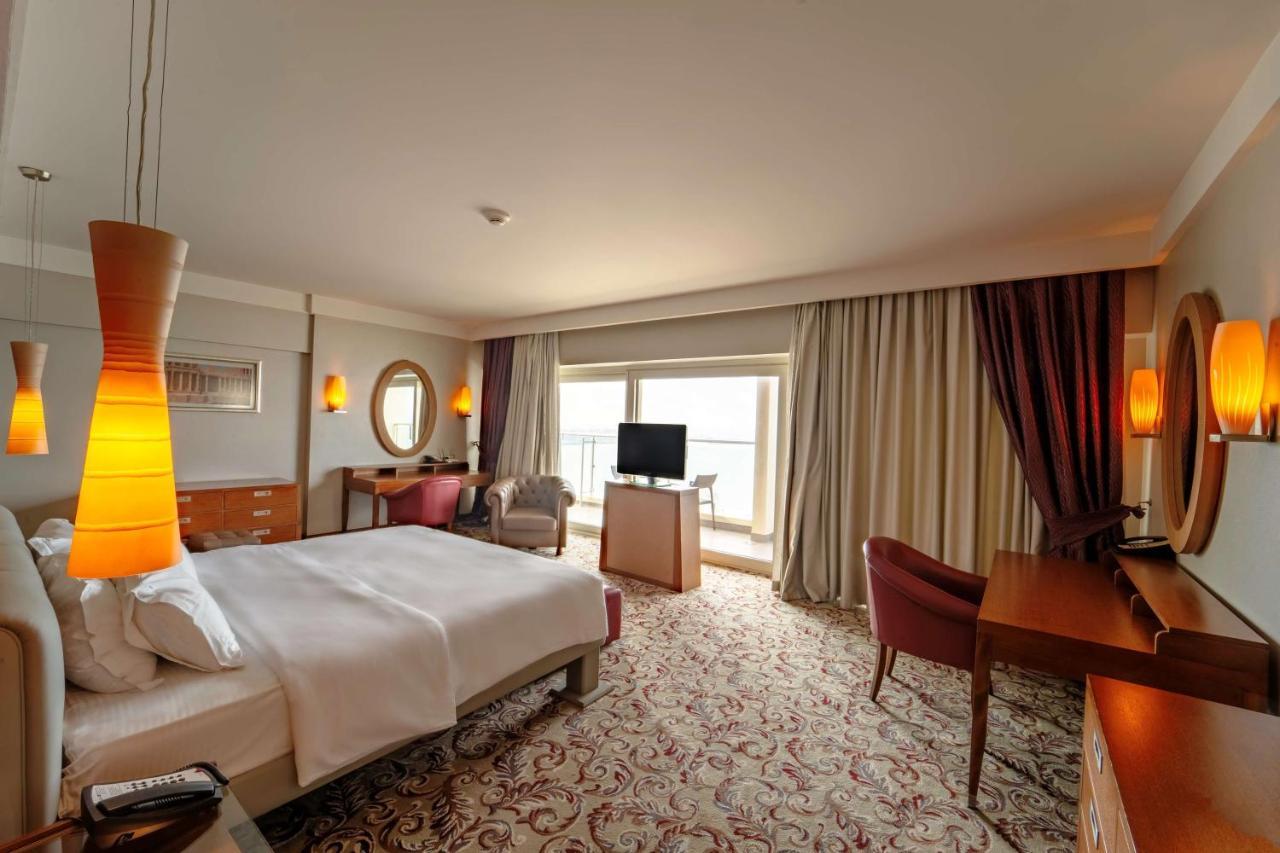 Al Mahary Radisson Blu Hotel, Tripoli Esterno foto