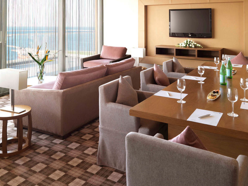 Al Mahary Radisson Blu Hotel, Tripoli Esterno foto
